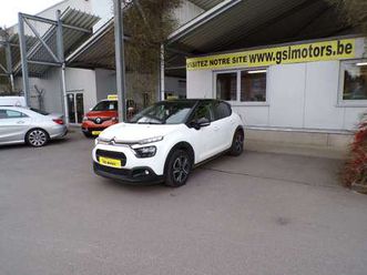 1.2i 83cv blanche 10/20 53566km airco gps capteurs