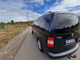 okazion. caddy maxi 1.9 automatic 2009. nderrohet