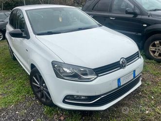 volkswagen polo 1,4 tdi fresh euro6 garanzia12mesi
