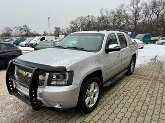 chevrolet avalanche 5.3 v8 black diamond