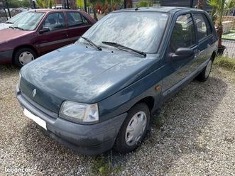 renault clio 1.2 fidji 80ch