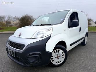 (9575 ht) ? fiat fiorino essence 78ch pack clim - 1°main/faible km/critair1/tva récup