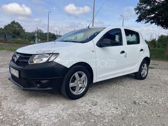 dacia sandero 1.2 access 100.000km!