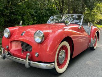 triumph tr2 long door - 1954