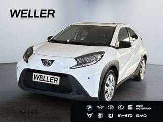 play *acc*kamera*carplay*dab*spurhalteass*