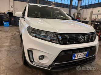 suzuki vitara 1.4 hybrid top