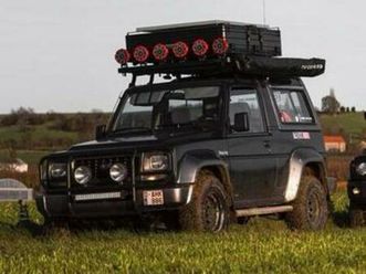 ② daihatsu rocky f78 2.8td 102cv — daihatsu — 2ememain