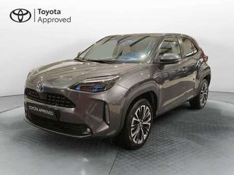 yaris cross 1.5 hybrid 5p. e-cvt lounge