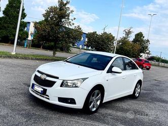 chevrolet cruze 2.0 diesel 150cv 4 porte lt