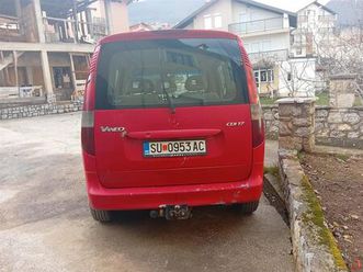 prodavam mercedes vaneo 1.7cdi 2002