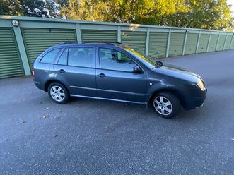 SKODA FABIA COMBI kombi-1-2-manuell