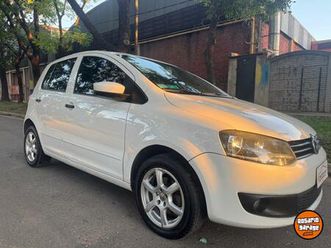 ◊ volkswagen fox impecable