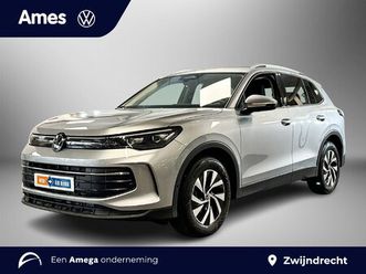 volkswagen tiguan 1.5 etsi life edition koplampverlichting led plus | velgen 'venezia', 17 inch | achteruitrijcamera