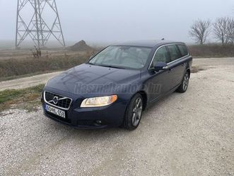 volvo v70 1.6 [t4] flexifuel kinetic powershift