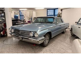 buick electra 225 4-door sedan