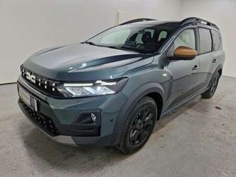 extreme hybrid 155 7-sitzer driving