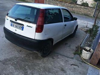 shitet me letra fiat punto