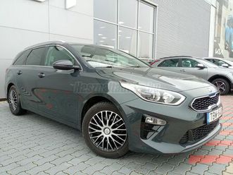 kia cee'd ceed sw 1.5 t-gdi gold magyarországi! garanciális! téli-nyári kerékgarnitúra!