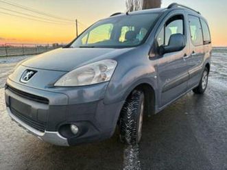 2-peugeot-partner-1-6-hdi-peugeot-2ememain