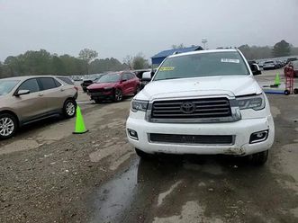 toyota sequoia 5.7l 8 rear-wheel drive