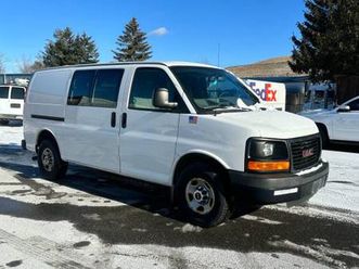 2014 gmc savana 3500 cargo · van