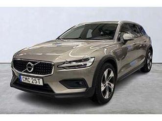 volvo v60 cross country b4 awd d adv navip edt