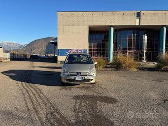 PEUGEOT 807 peugeot-807-2-2-hdi-170cv-fap-aut-sv