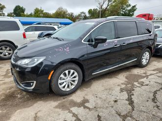 chrysler pacifica 3.6 touring l plus