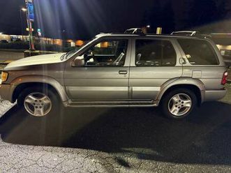 2002 infiniti qx4 4wd 4dr