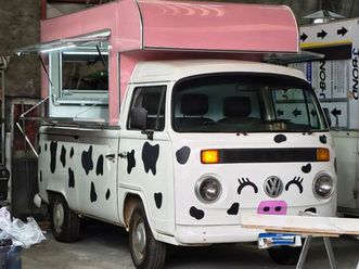 volkswagen kombi foodtruck 2025