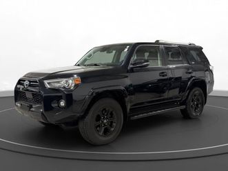 toyota 4runner sr5 premium / awd / 7 seats