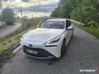 toyota mirai 2023 17 tys km zamiana!! ząbki - sprzedajemy.pl