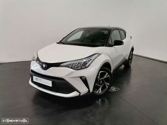 toyota c-hr 1.8 hybrid square collection
