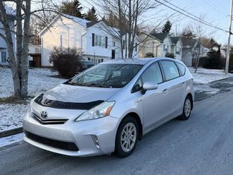 2013 toyota prius v