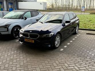 bmw 3-serie touring 330i executive edition | verwacht | nl-auto | cruise control | trekhaak | navi | carplay | elektr. klep |