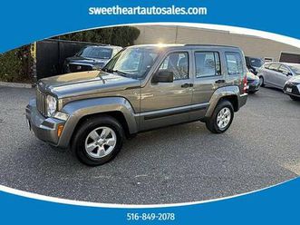 2012 jeep liberty 4wd 4dr sport