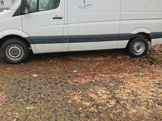 mercedes sprinter 210 model