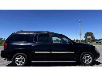 2003 gmc envoy* zero accident* third row seats* clean interior