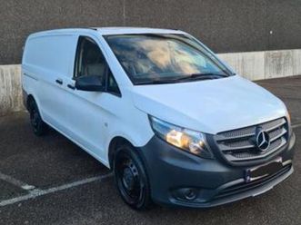 ② mercedes vito . 1.6d / 2018 bj / 187000km. — camionnettes & utilitaires — 2ememain