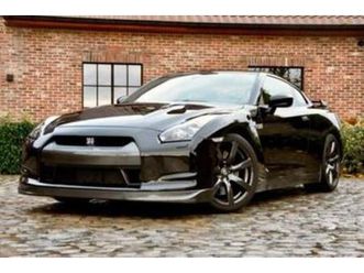 ② nissan gt-r 3.8 twin turbo v6 **collectors item** — camionnettes & utilitaires — 2ememain