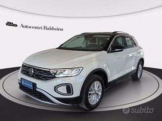 volkswagen-t-roc-1-5-tsi-life-dsg