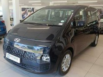 2.2d executive 9-seater