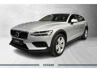 cross country-momentum-hengerfeste-skinn-harman kardon