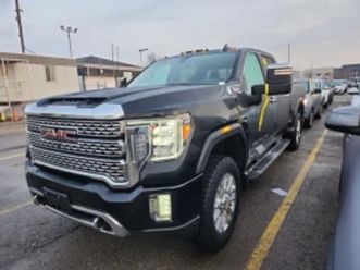 gmc sierra * 2500hd * denali crew cab std bed * carfax * ≫ 2022 • 44 350 eur • id