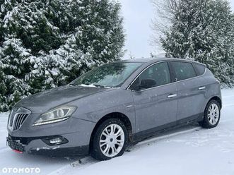 lancia delta 1.6 multijet 16v silver