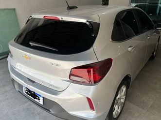 hatch premier 1.0 12v tb flex aut. 4p