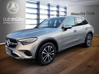 mercedes-benz glc 200 4m avantgarde+ahk+kam+easypack+ambiente