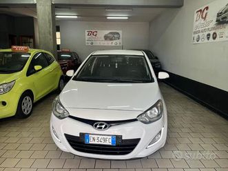 hyundai i20 1.4 crdi 5p. tagliandata 12