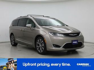 used 2017 chrysler pacifica limited
