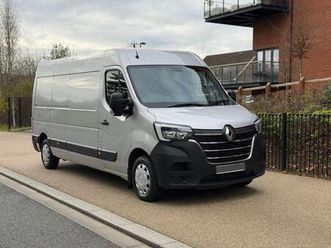2023 renault master lm35dci 135 business+ medium roof *damaged salvage* panel van diesel manual